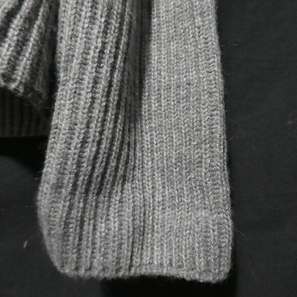 CROFT & BARROW | large | Grey Ribbed Button-Up Cardigan - Picture 16 of 16